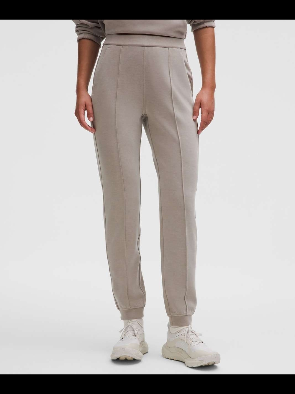 Lululemon Softstreme Classic-Fit High-Rise Jogger In Warm Ash Grey